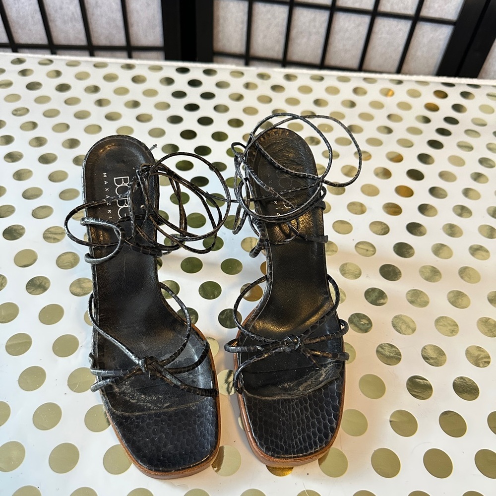 BCBG heels
